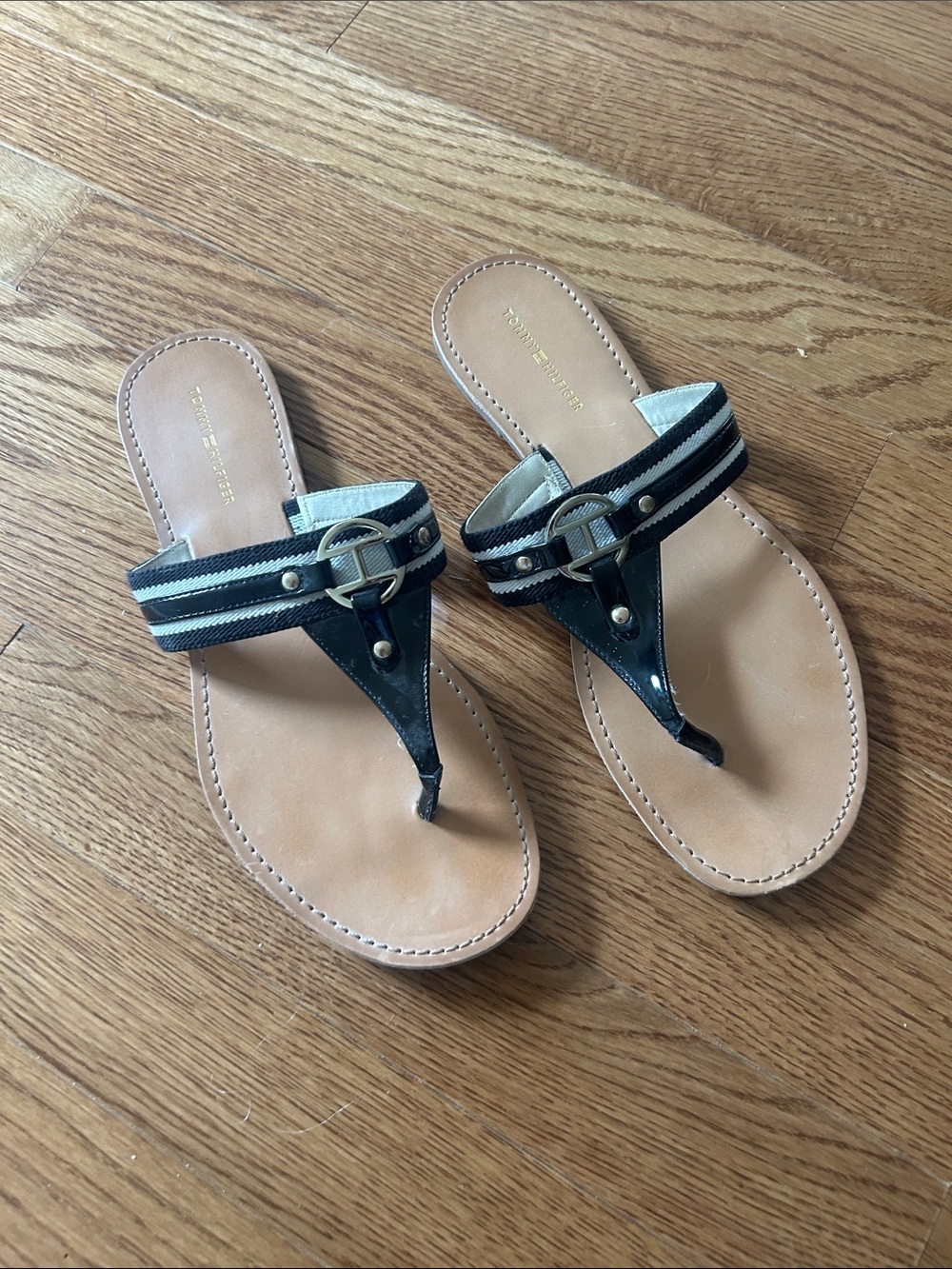 Tommy Hilfiger Black and Tan Striped Thong Sandals with Gold Buckle